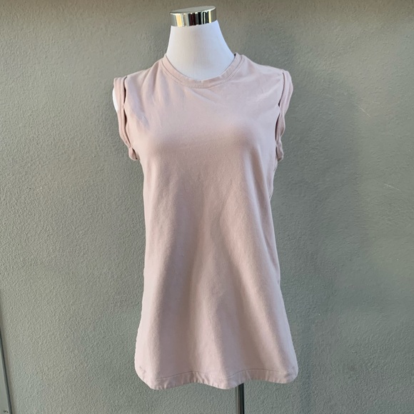 Blush Lululemon Tank - Picture 8 of 8